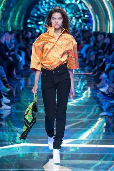 Look 47